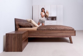 gad-10 Schlafzimmer aus hochwertigen Massivholzmöbeln