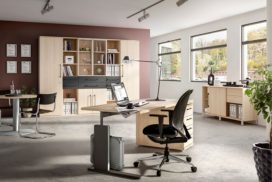 Schreibtisch, Büroschrank und Sideboard